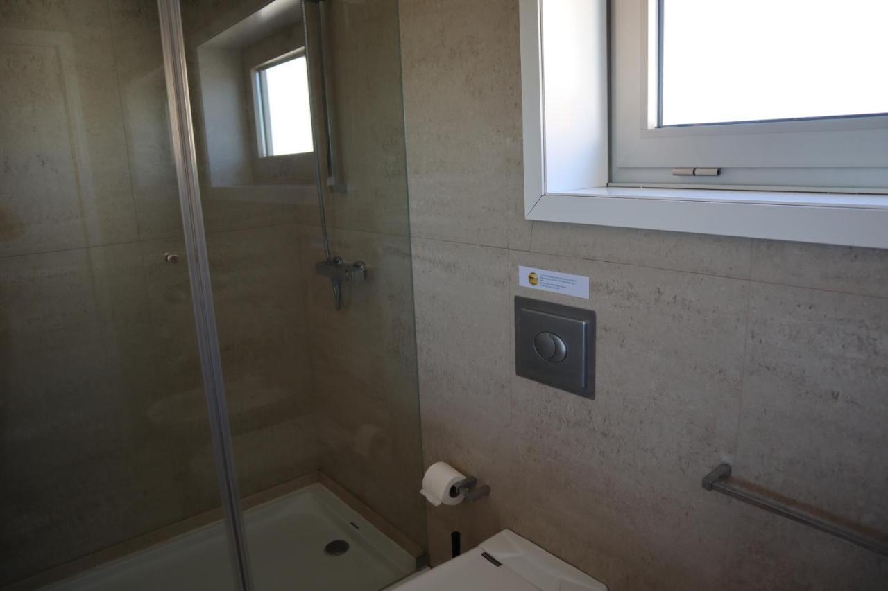 Villa Dos Salgados, 5Bdr, Beach Front, Near Salgados Golf Club Guia  Exterior foto